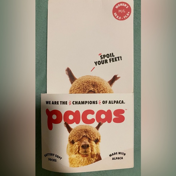 PACAS Alpaca Wool Socks Women’s Holiday Crew NWT - Picture 3 of 4